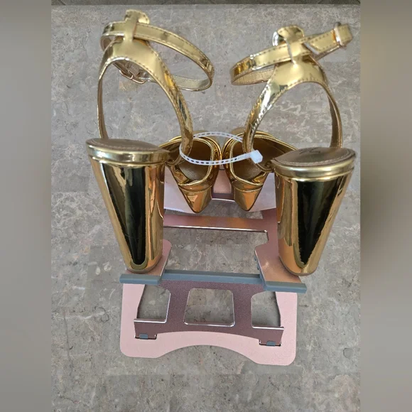 Antonio Melani x Nat Note Pia Mirror Metallic Platform Pumps. Gold  (Size 5.5) - Picture 4 of 14